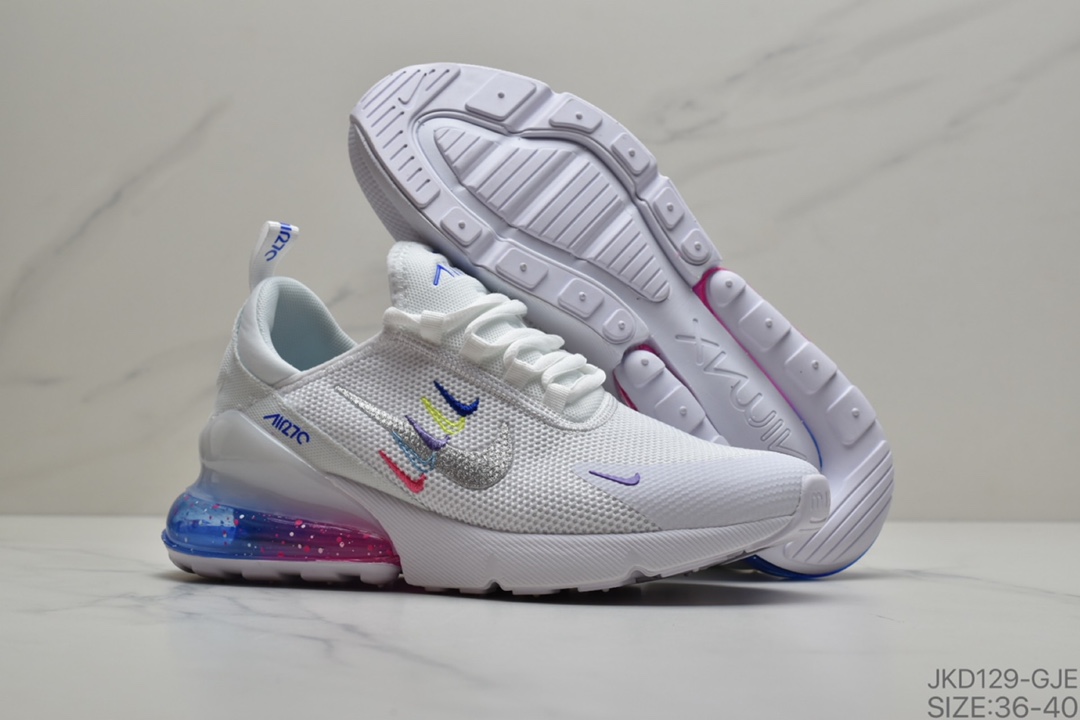 160 Nike Air Max 270 双勾幻彩气垫跑步鞋  货号：AQ9164-220