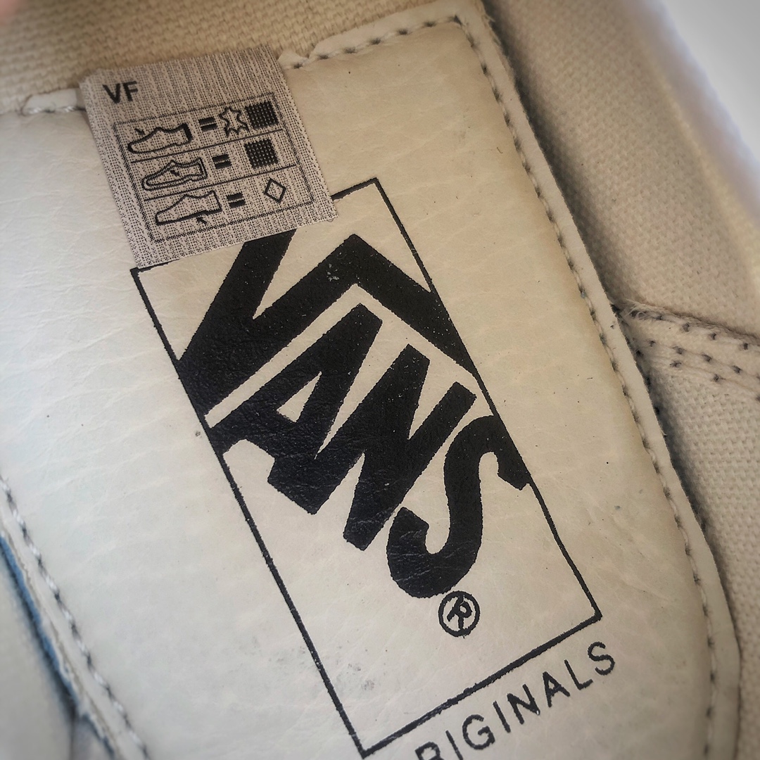 140  Vans Vault OG Authentic 万斯米白棋盘格高端支线AUT低帮硫化帆布鞋  VN000UDDU9K