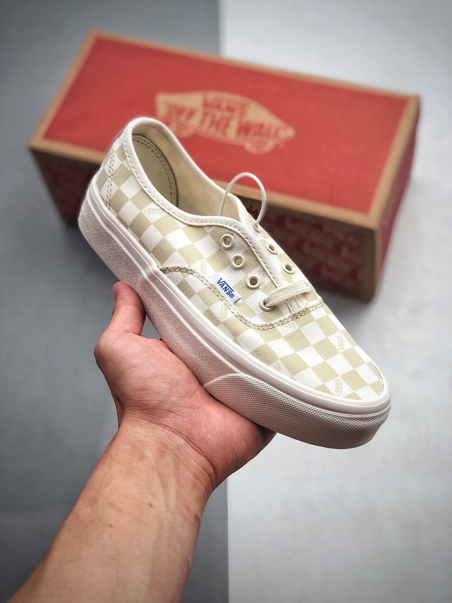 140  Vans Vault OG Authentic 万斯米白棋盘格高端支线AUT低帮硫化帆布鞋  VN000UDDU9K