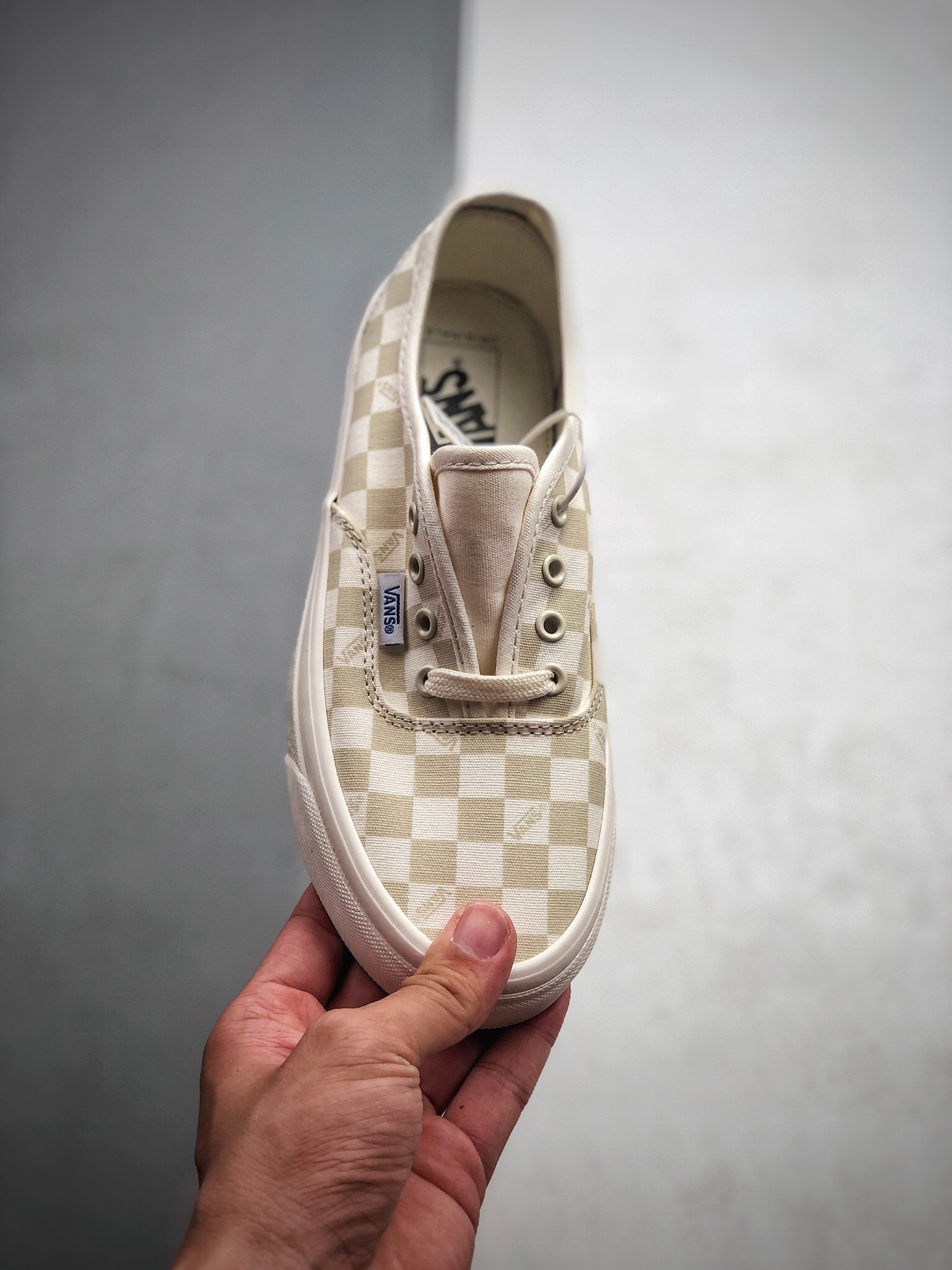 140  Vans Vault OG Authentic 万斯米白棋盘格高端支线AUT低帮硫化帆布鞋  VN000UDDU9K