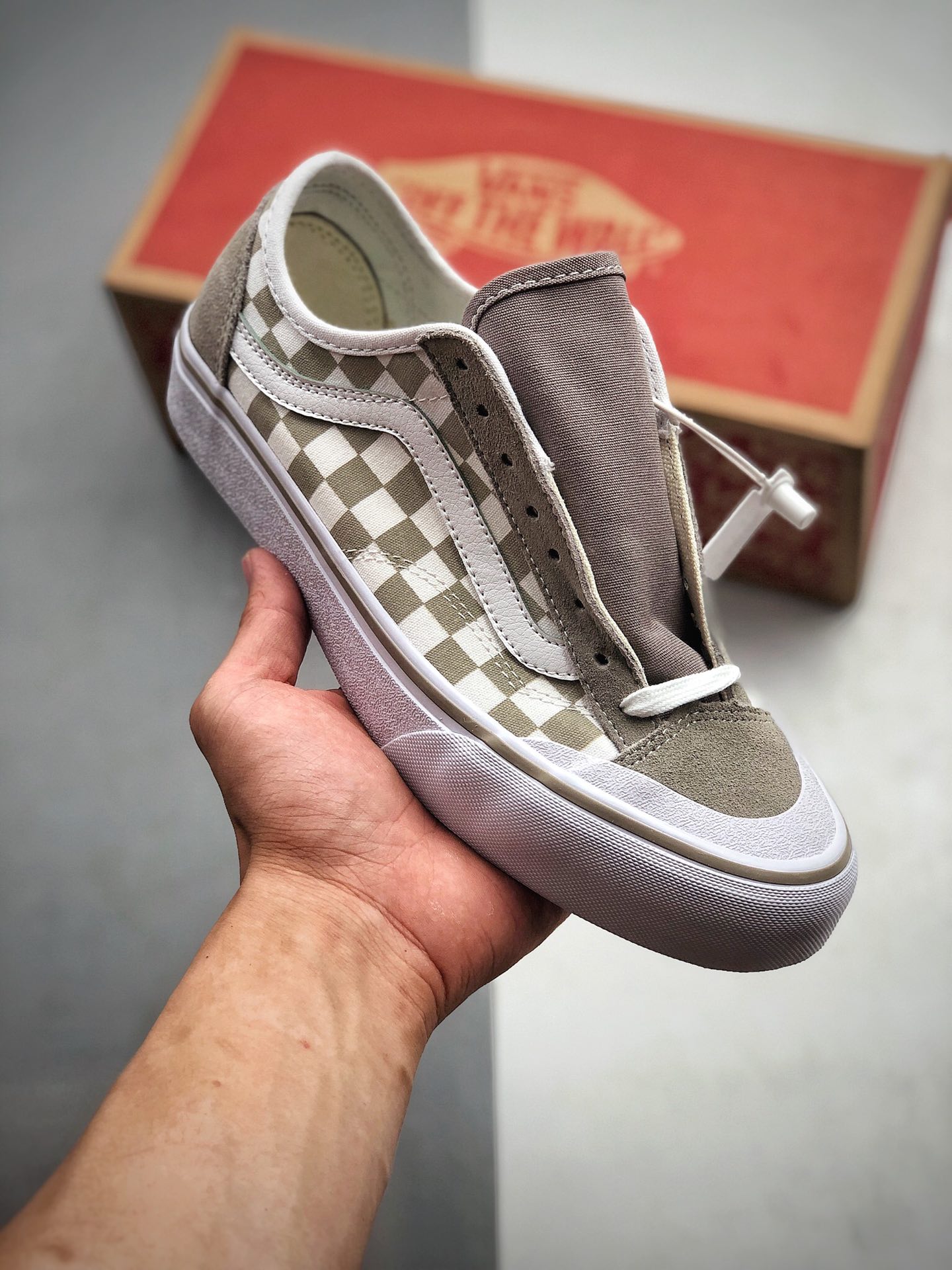 150  新款出货：VANS Style36日版OG包头杀人鲸棋盘格