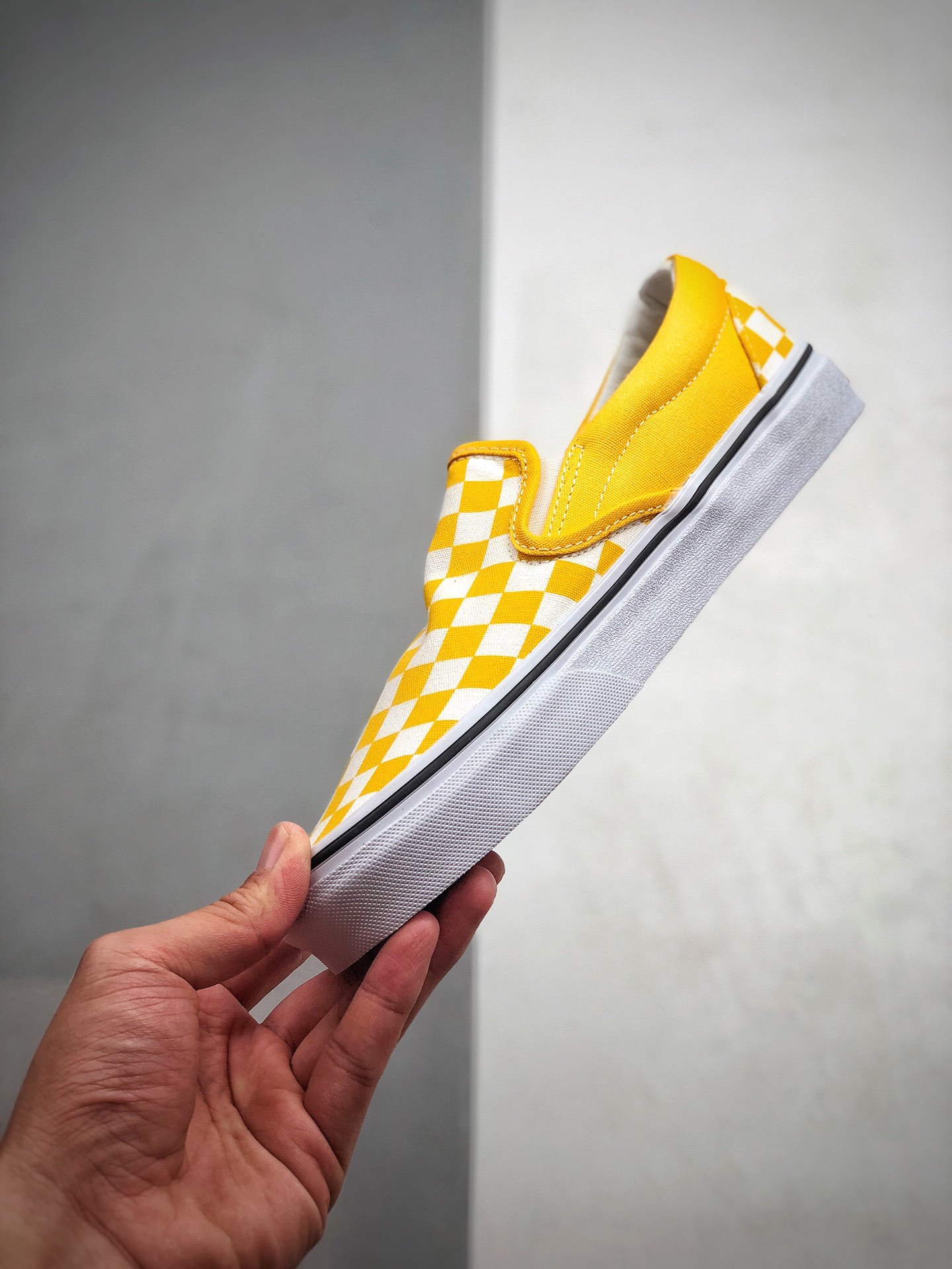 140   VANS 黄色棋盘格子 韩国代购 CHECKERBOARD VANS SLIP-ON棋盘格一脚蹬帆布休闲滑板鞋