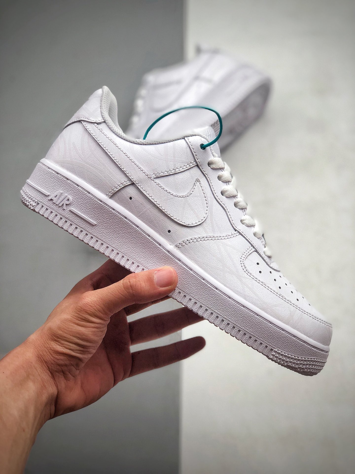 200  耐克/Nike Air Force 1 炫酷夜光系列 空军一号低帮百搭休闲运动板鞋N-0266
