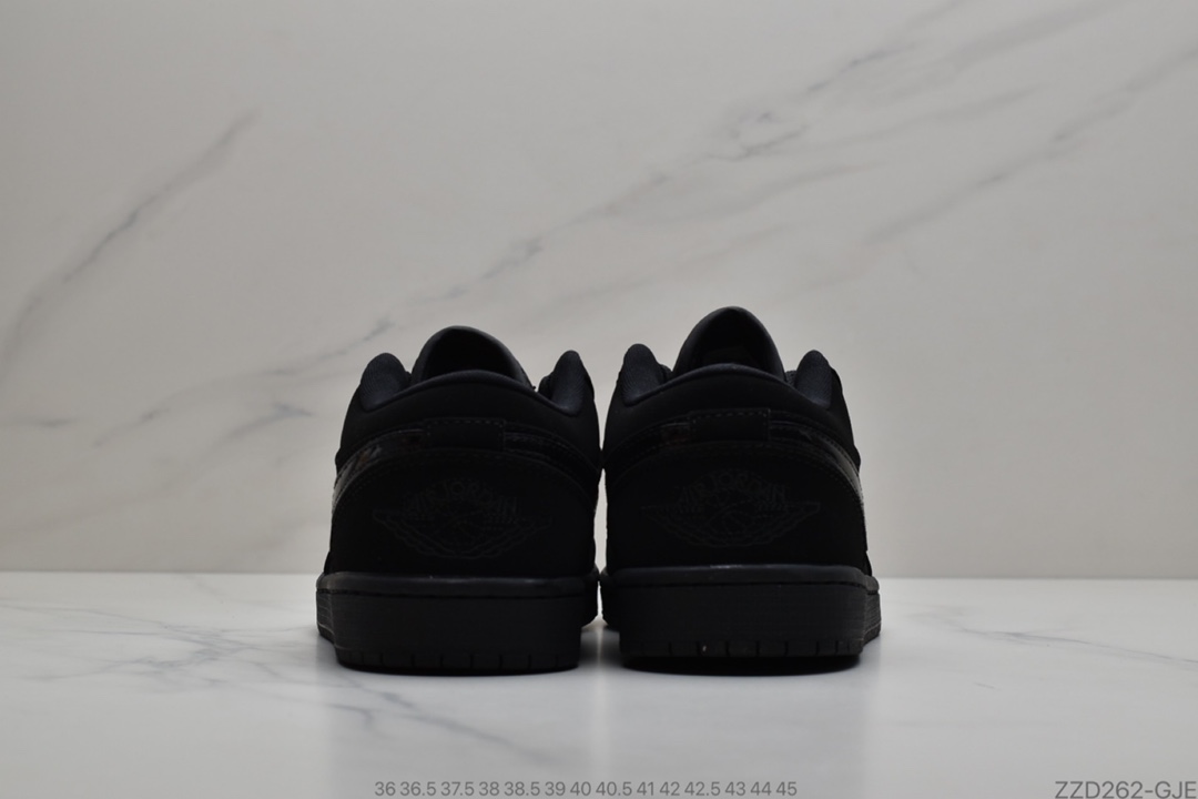250 公司级乔丹低帮AJ1 麂皮 黑魂 黑武士Air Jordan 1 AJ1低帮553558 056