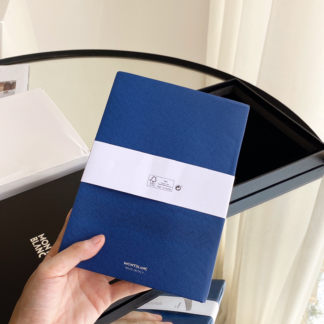 芬迪 Fendi 高定典藏名品高定成衣时装外套连衣裙衬衫T恤 #CCB3F923 2