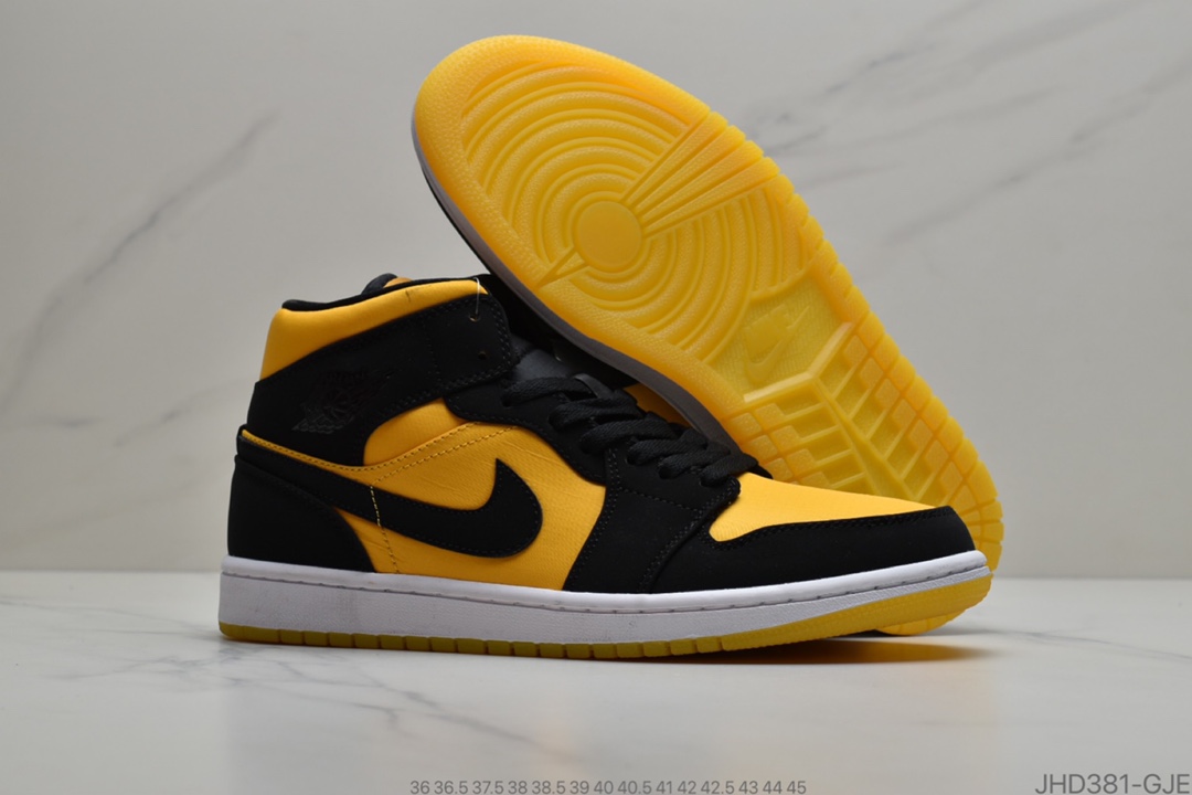 190 公司级Air Jordan 1 Mid Premium 复古做旧经典中帮百搭文化篮球鞋“小熊猫” 货号：554724-113