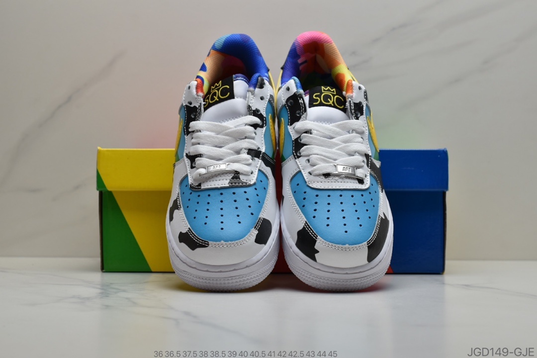 180 公司级彩盒 空军 牛奶冰淇淋 配两个雪糕桶内增鞋带 整双鞋的设计灵来感自 Ben & Jerry's 冰淋淇的包装设计 货号:CU3244-100-莆田鞋,莆田鞋货源,高仿鞋,高仿鞋货源,安福档口,莆田高仿鞋,莆田鞋批发,高仿鞋批发,莆田高仿运动鞋,高仿运动鞋,莆田运动鞋 180 公司级彩盒 空军 牛奶冰淇淋 配两个雪糕桶内增鞋带 整双鞋的设计灵来感自 Ben & Jerry's 冰淋淇的包装设计 货号:CU3244-100