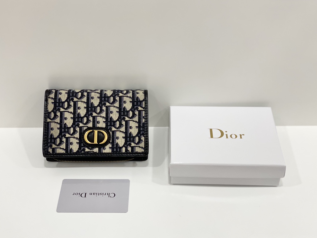 Dior 配盒子 ：D2055