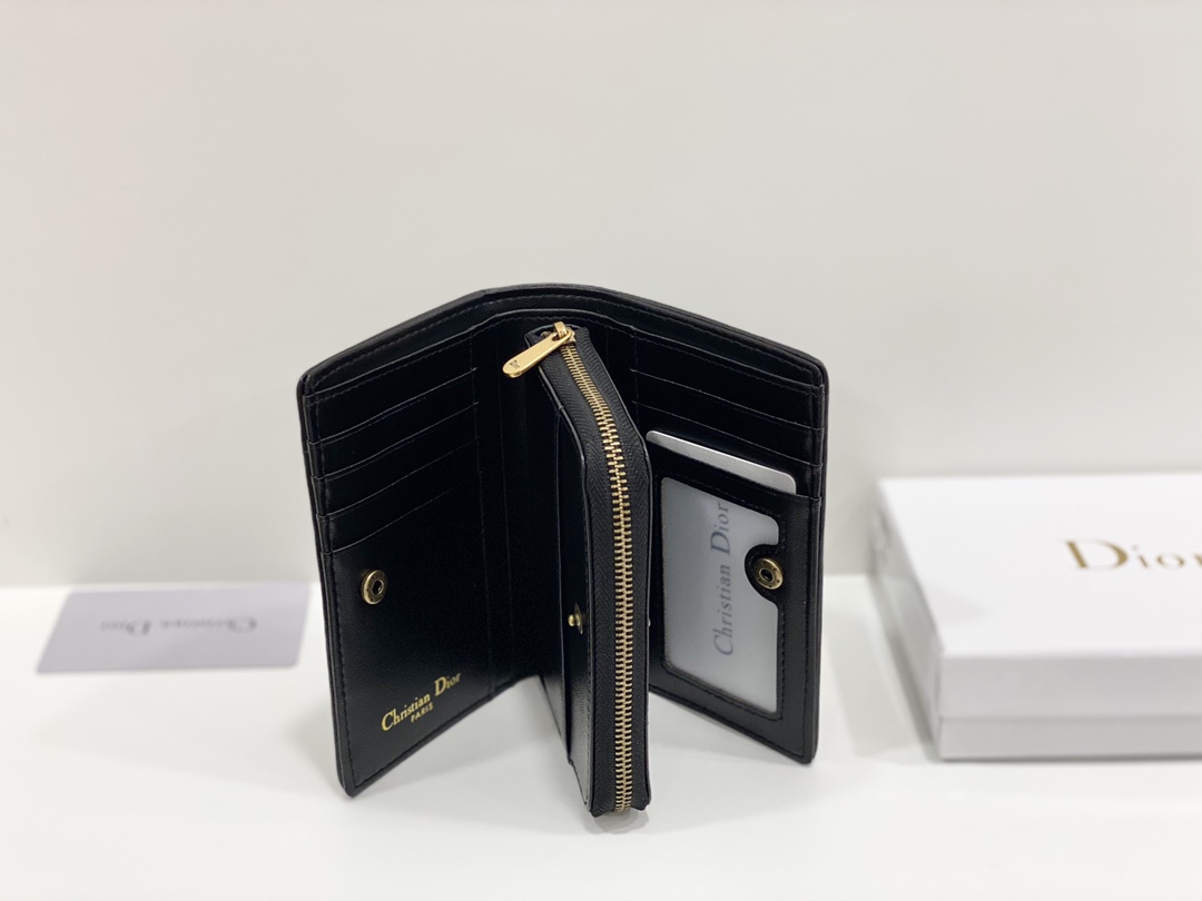 Dior 配盒子 ：D2055