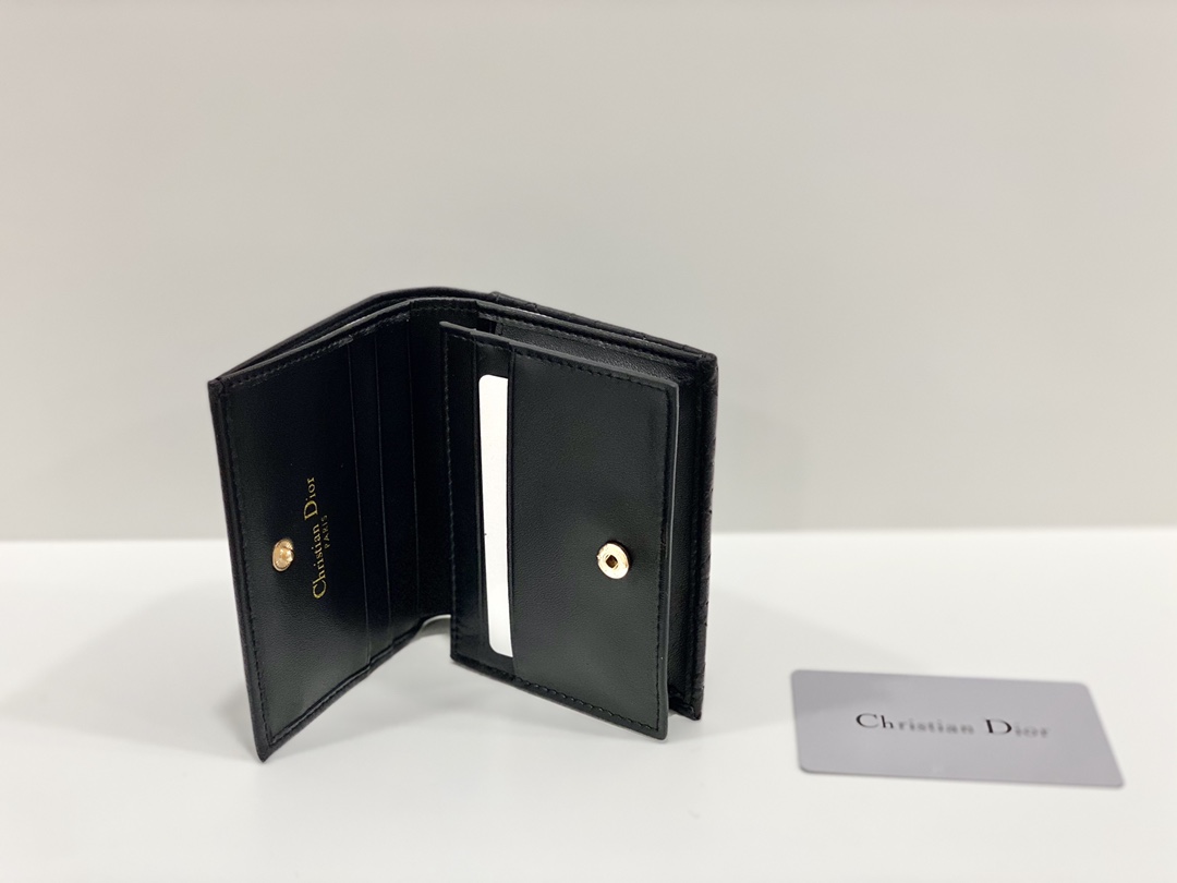 Dior 配盒子 :D2039