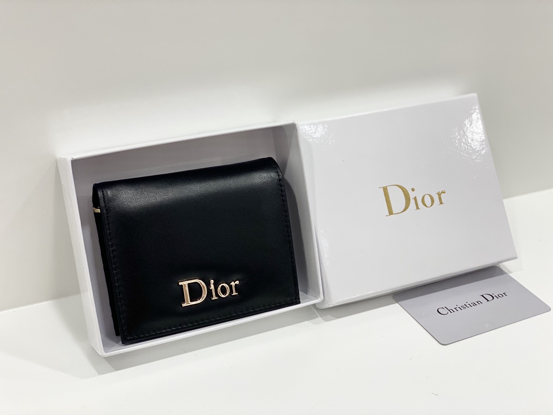 Dior 配盒子 :D2039
