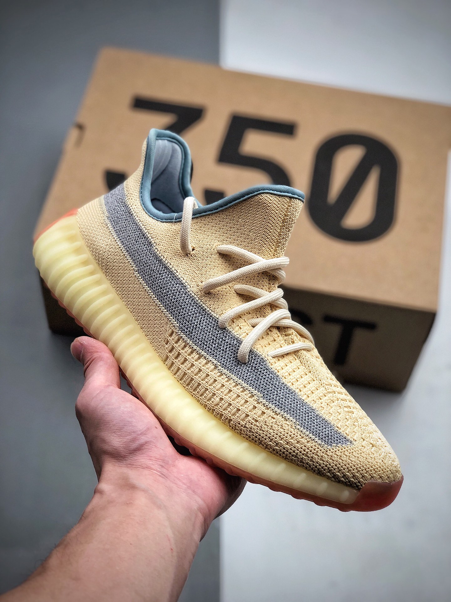 Adidas Yeezy Boost 350 V2“ 百搭轻便椰子爆米花中底休闲运动慢跑鞋