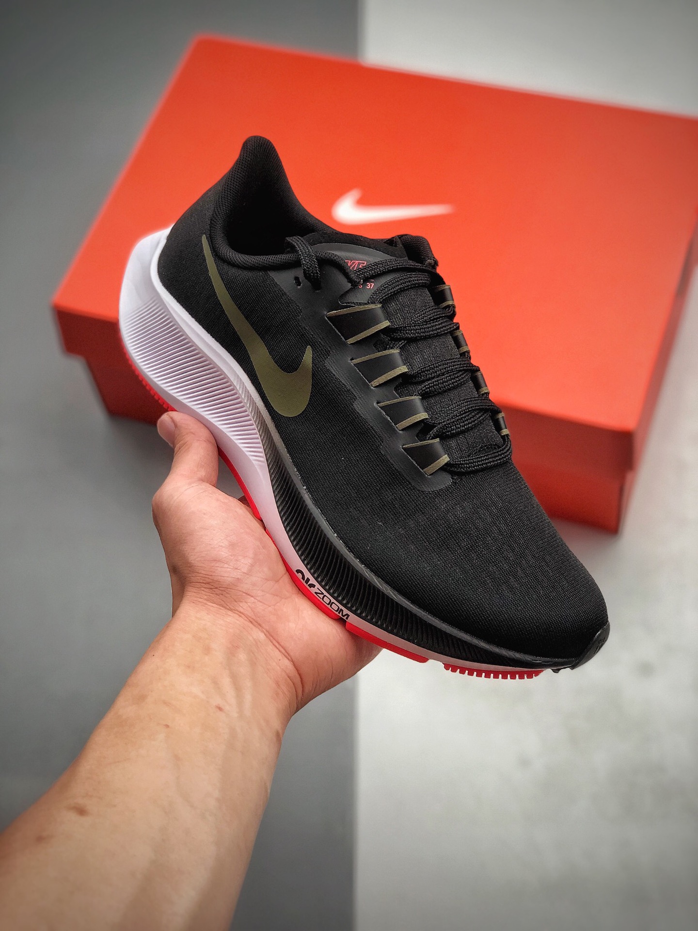 180  官方正确版原装组合大底 耐克 Nike Zoom Pegasus 37 登月37代 BQ9646-004