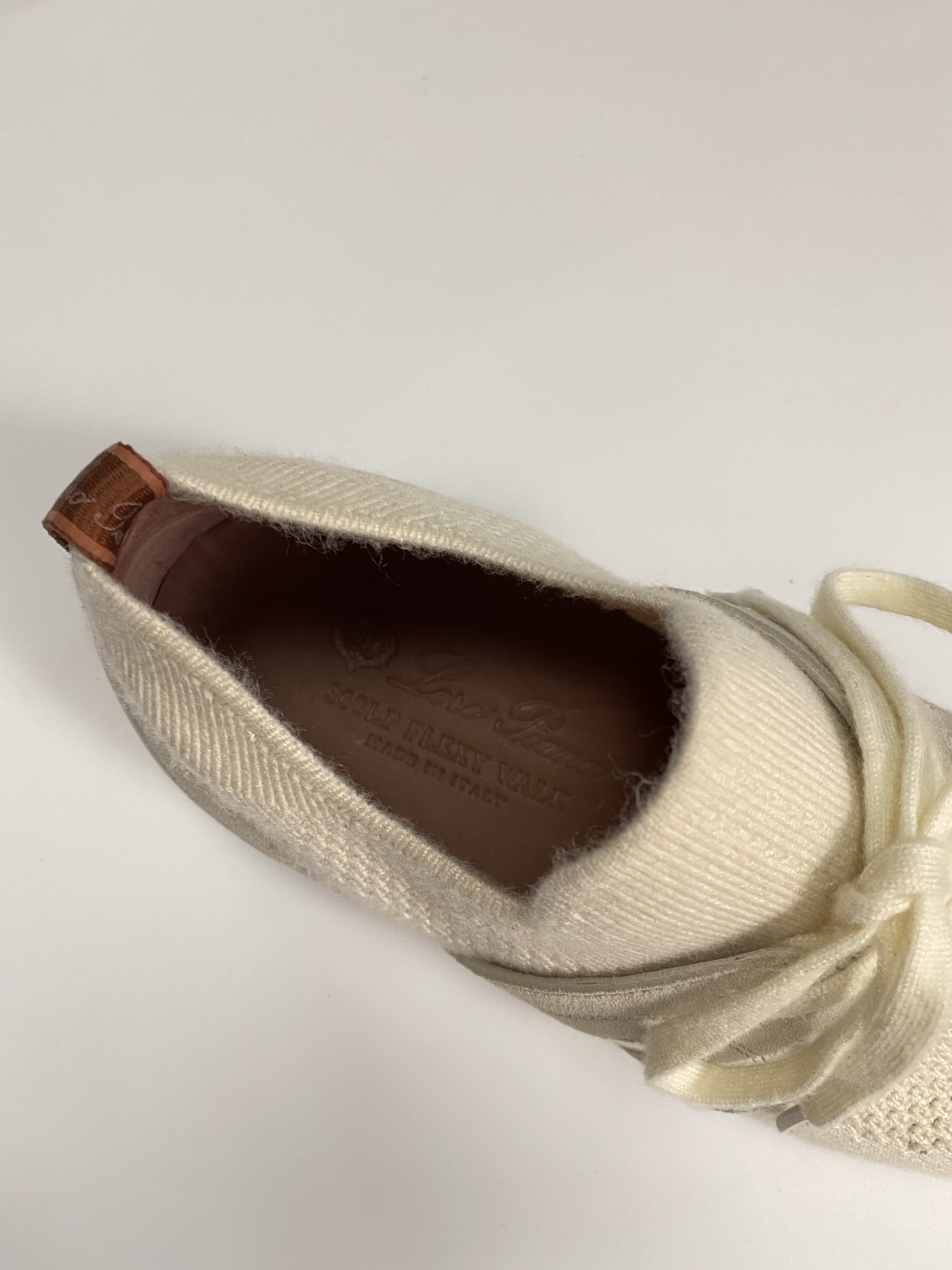 LoroPiana35-404142