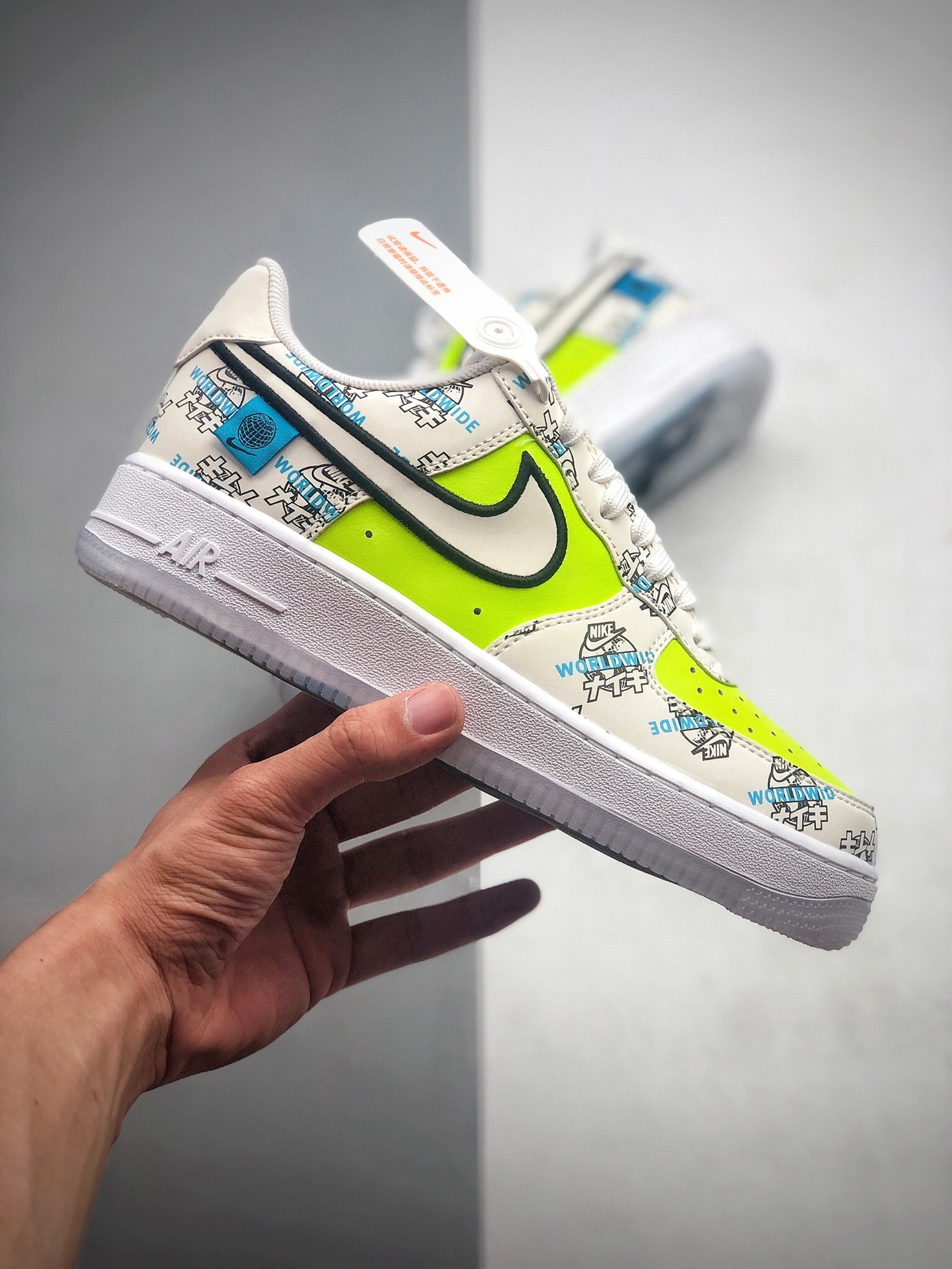 230 Nike Air Force 1 空军一号低帮运动休闲板鞋  货号：DA1343-117
