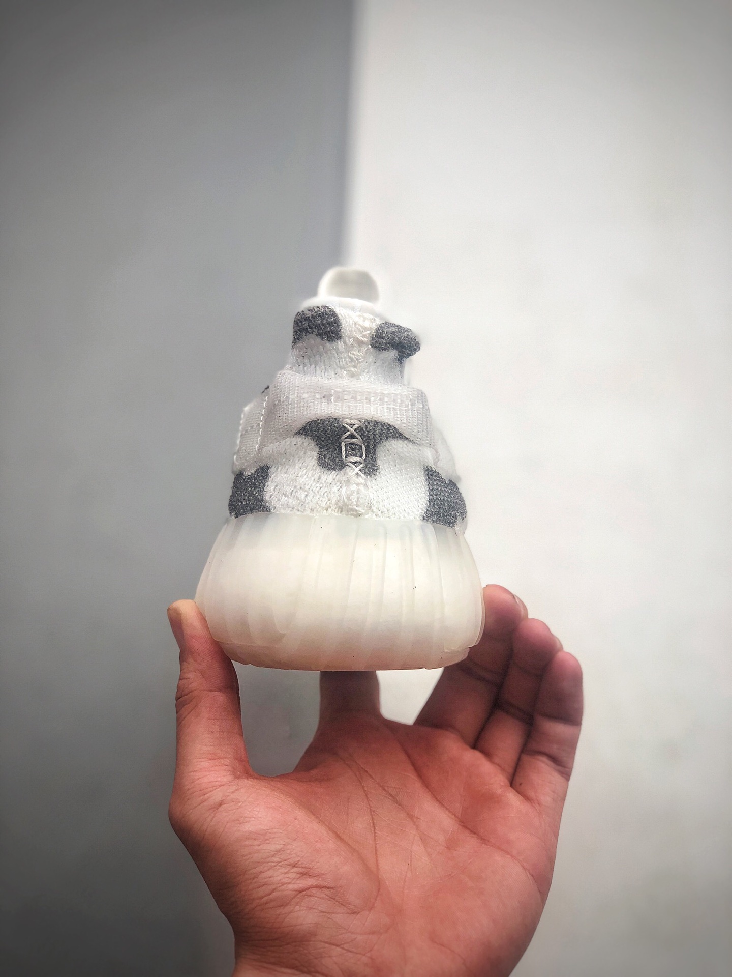 240  Adidas Yeezy 350 Boost V2 阿迪达斯椰子350二代 夏日小清新冰丝多彩糖果 boost真爆鞋底 原盒原标 货号：FU9008