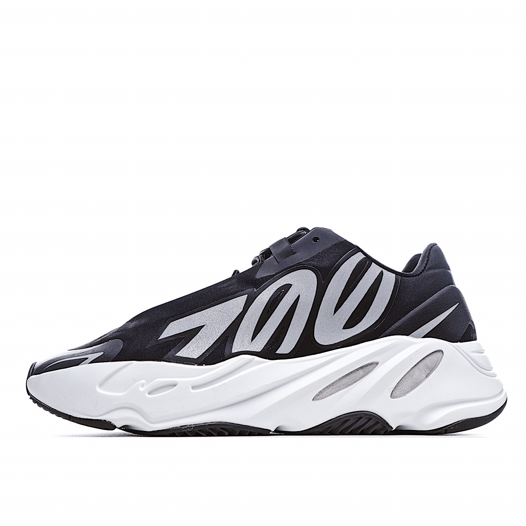 H0 Adidas Yeezy Boost 700 MNVN 前卫复古风这双鞋依然搭载了全掌的 Boost 中底，而鞋面则是一体化的 “鞋罩” 设计，让这个 MNVN 新鞋型在保留复古气质的同时，又有科技感十足的未来体验
