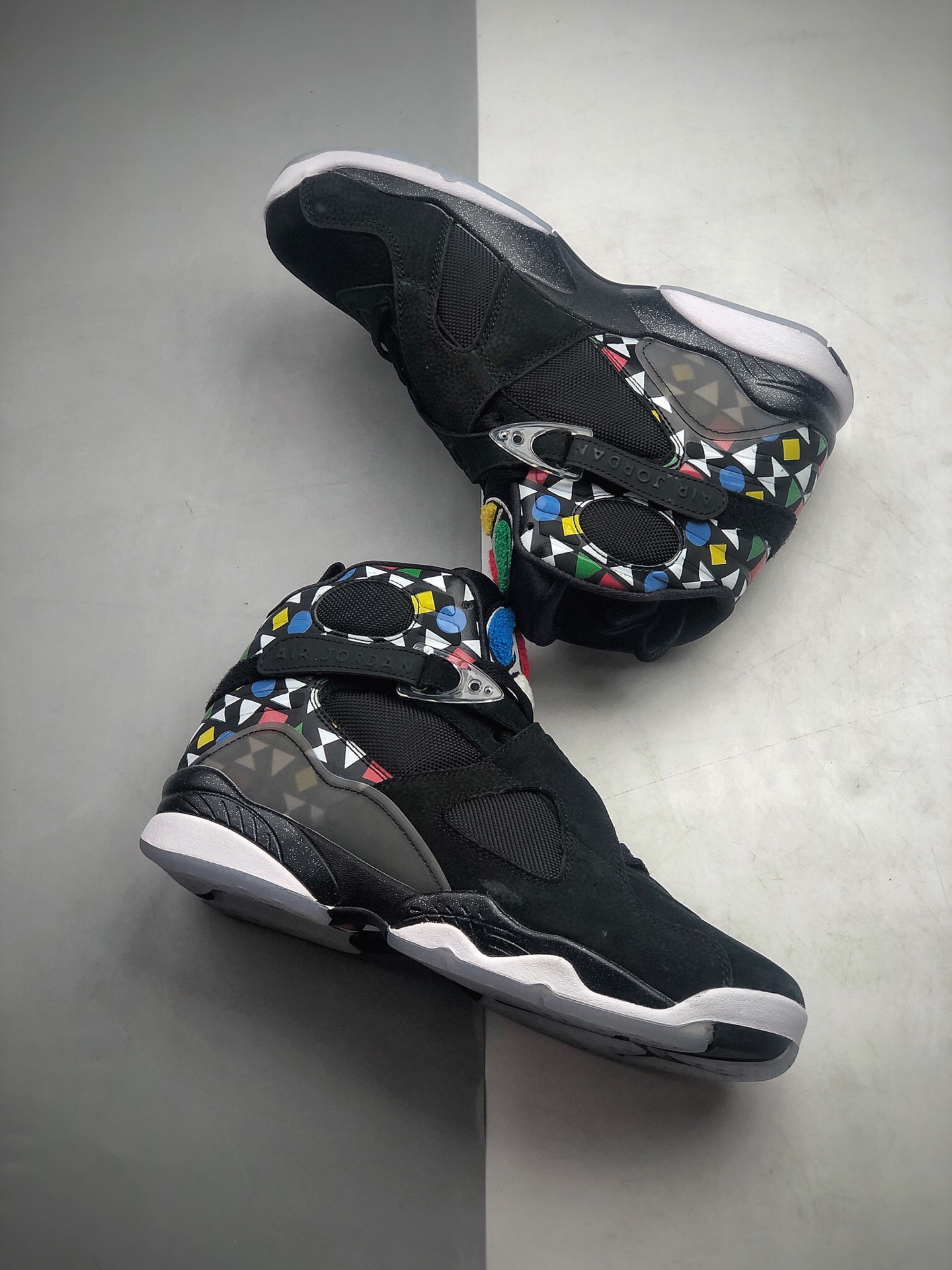 460 Air Jordan 8 ”Quai 54”彩色图案 法国的 Quai 54 街头篮球赛又要开锣了 Air Jordan 8 ”Quai 54”彩色图案 CJ9218-001