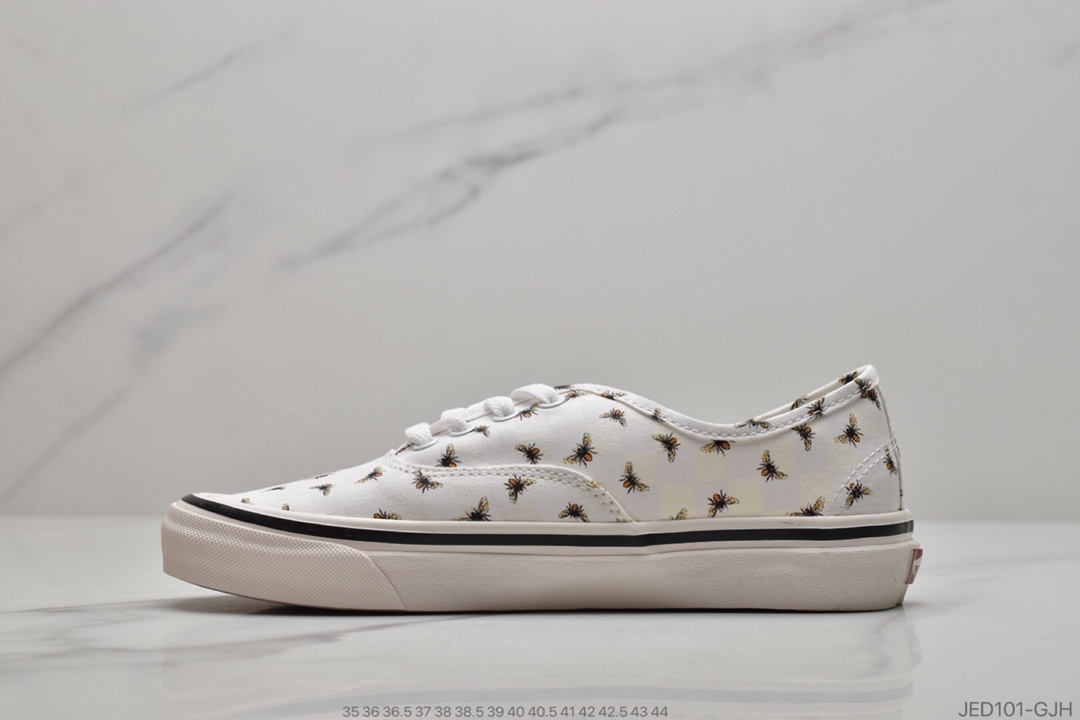150 公司级万斯Vans Style 36 低帮帆布滑板鞋休闲运动鞋