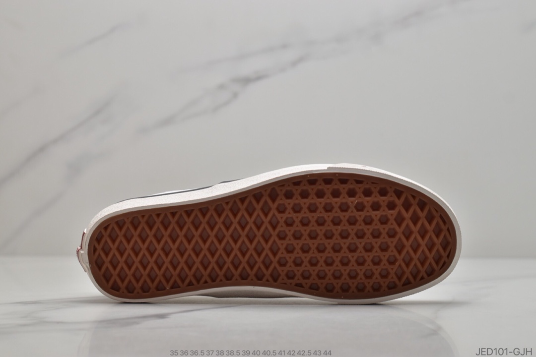 150 公司级万斯Vans Style 36 低帮帆布滑板鞋休闲运动鞋
