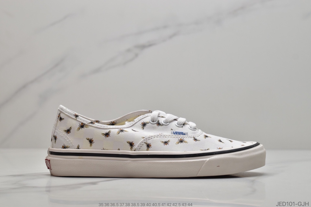 150 公司级万斯Vans Style 36 低帮帆布滑板鞋休闲运动鞋