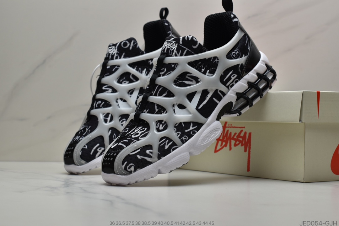 150 元祖街头潮牌Stussy斯图西 x Nike Air Zoom Spiridon KK”Black/White/Yellow”斯皮里KK系列复古免系带袜子式休闲运动慢跑鞋“黑白青柠黄” 货号: CJ9918 126