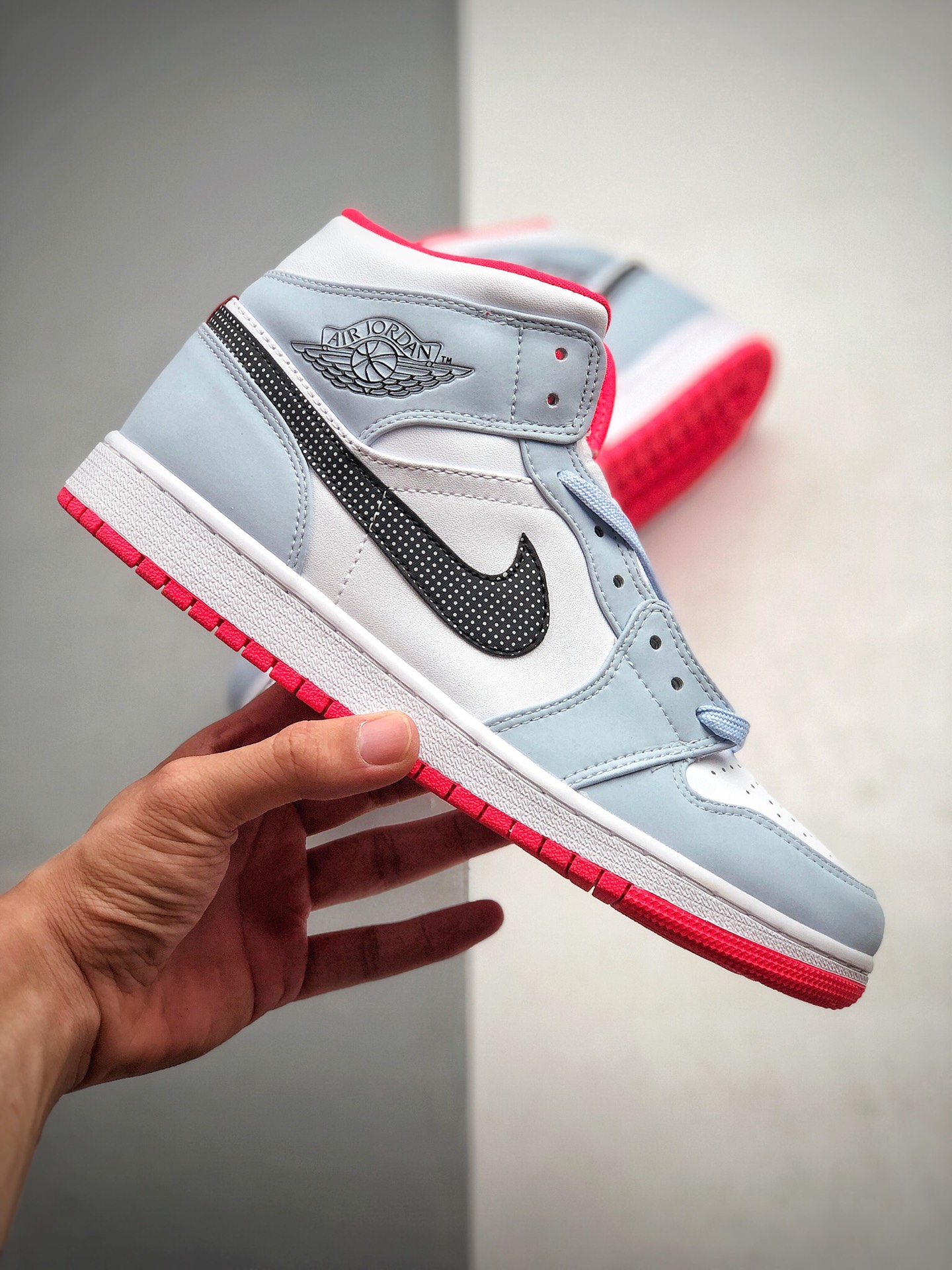250 真标头层带半码（sc） Air Jordan 1 Mid GS 中帮 冰蓝 AJ1 乔丹1代 aj1 乔1 中邦 白浅蓝 乔555112-400