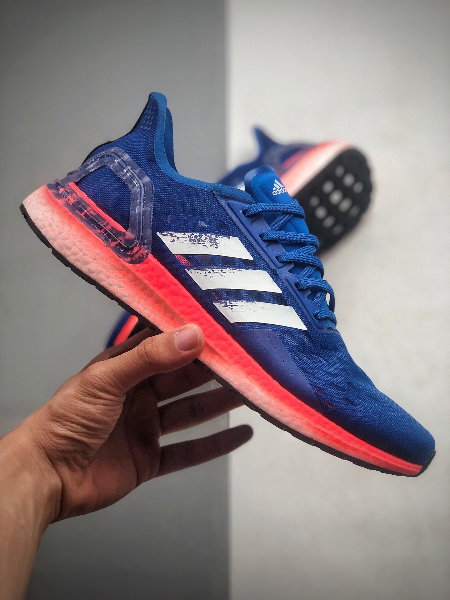 190  公司级阿迪达斯Adidas ULTRABOOST PB 袜套式针织鞋面休闲运动慢跑鞋 全新鞋面缝线补强Torsion Spring抗扭转系统 EF0893