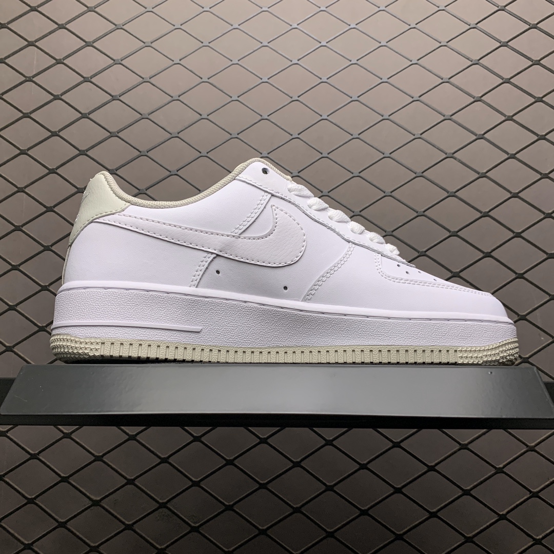 200 Nike Air Force 1 空军一号低帮运动休闲板鞋 CJ1380-101