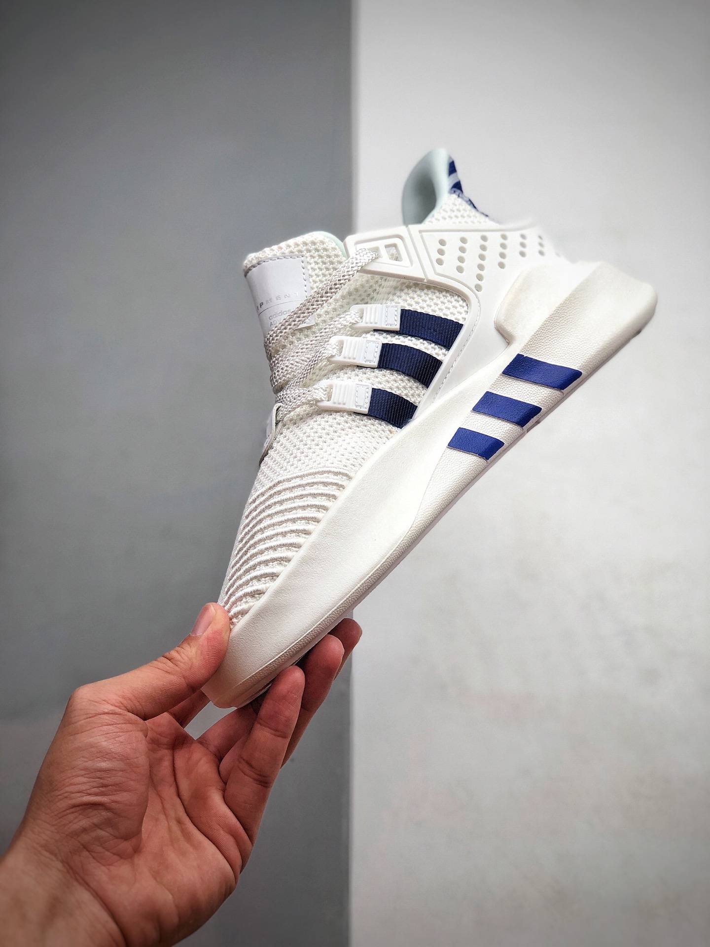 180 三叶草新品Adidas EQT Basketball ADV 系列街头篮球短筒针织慢跑鞋