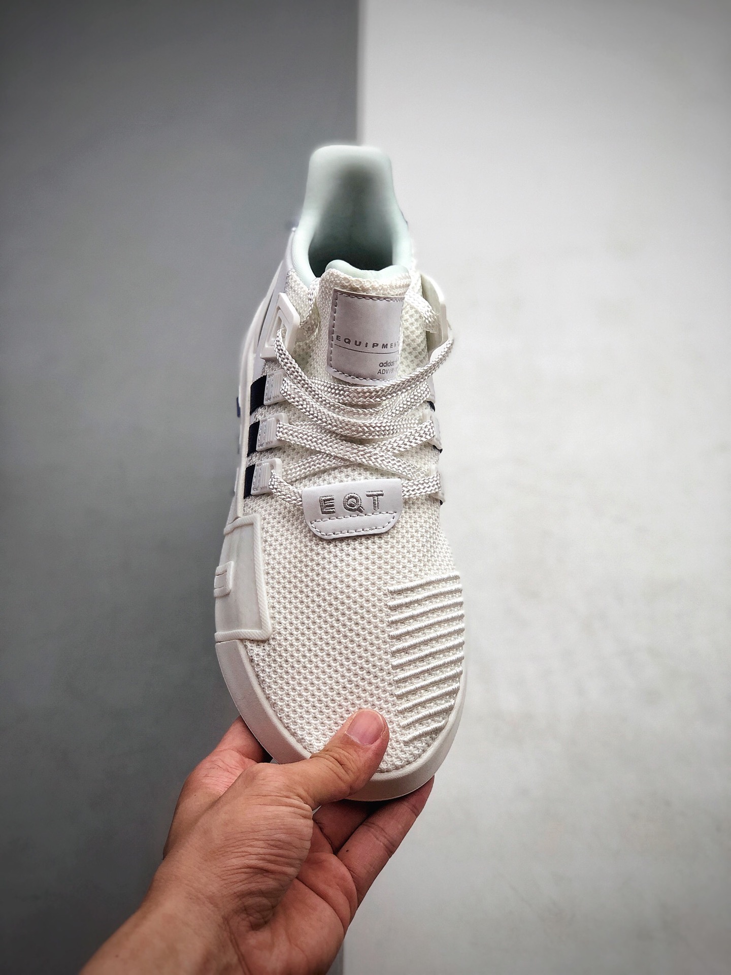 180 三叶草新品Adidas EQT Basketball ADV 系列街头篮球短筒针织慢跑鞋