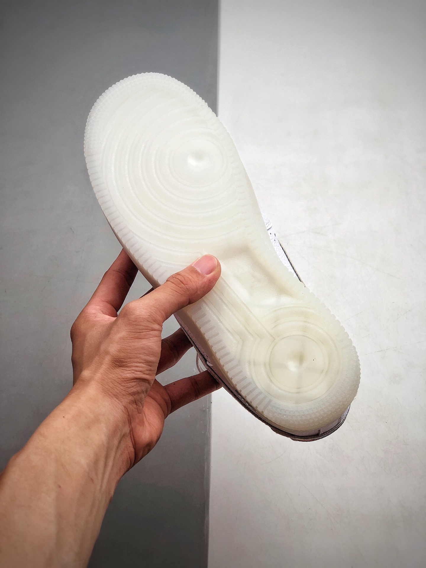 230 公司级 耐克空军一号 AF1 休闲板鞋 Nike Air Force 1 Betrue 彩虹CV0258-100