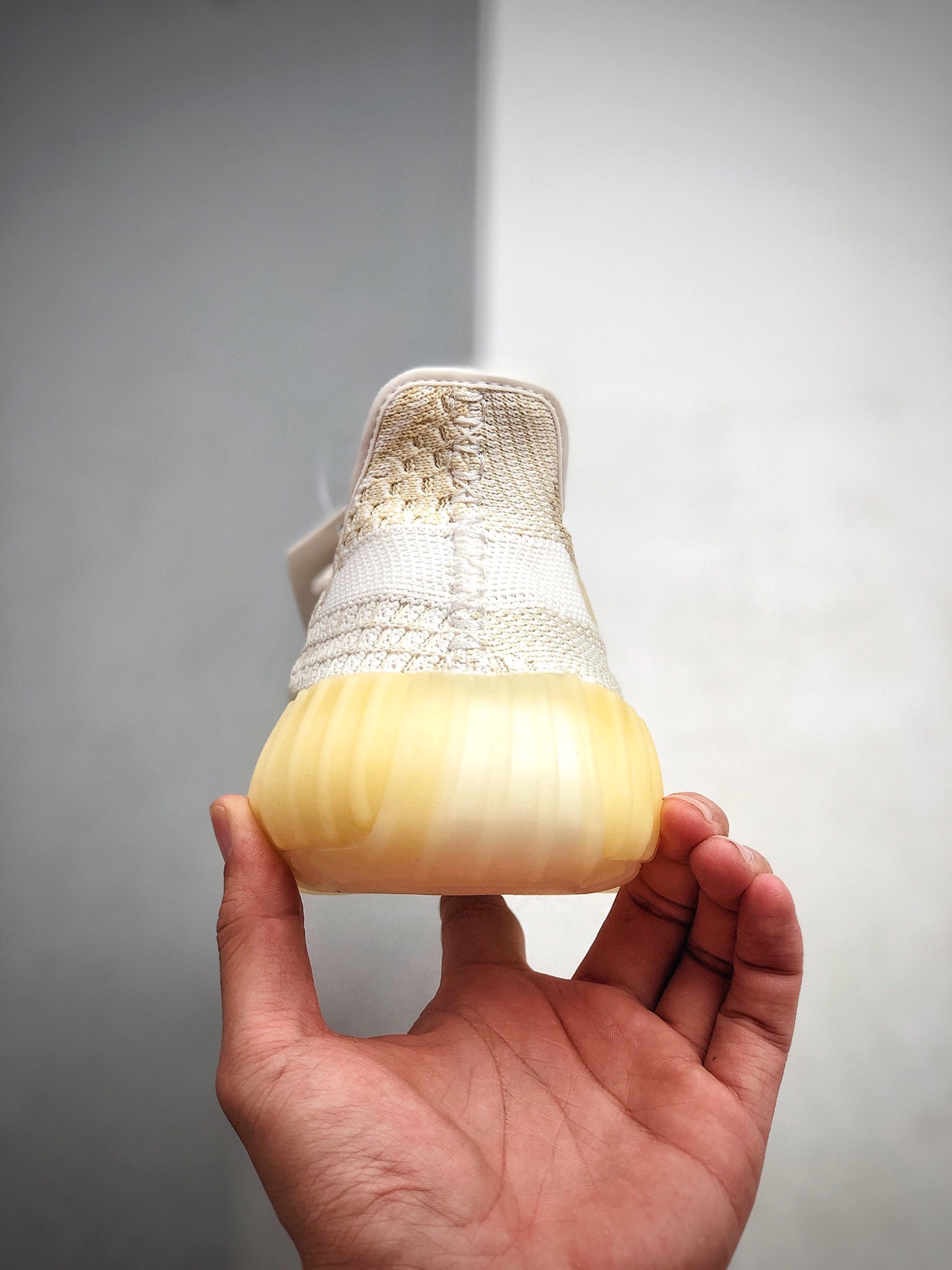 480  另有180版本 350V2  新氧化满天星 adidas Yeezy Boost 350 V2 “Abez”FZ5246