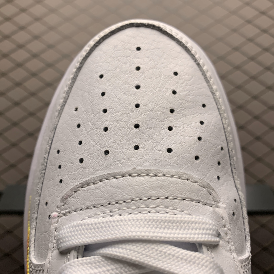 180 Nike Air Force 1 空军一号低帮运动休闲板鞋 669916-00