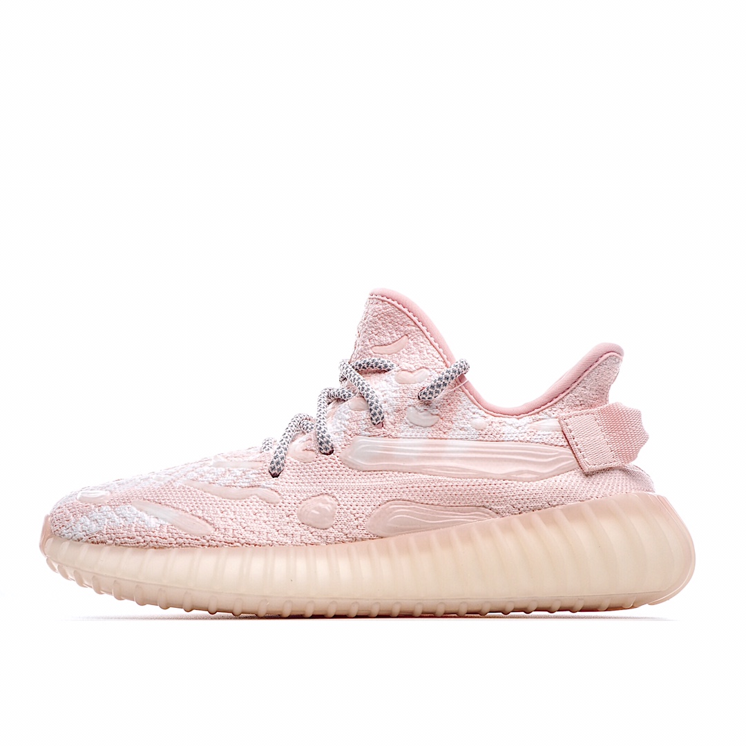 H0 椰子三代 夜光3M反光系列 侃爷再度联乘Adidas Yeezy Boost 350 V3 百搭轻便爆米花中底休闲运动慢跑鞋。鞋面上不规则的花纹，潮流气息十足，搭载Boost 中底吸睛力满满。原厂纱线飞织原面德国进口机台针织成型真巴斯夫爆米花材质原纸板原档案原楦头开模打造官方
