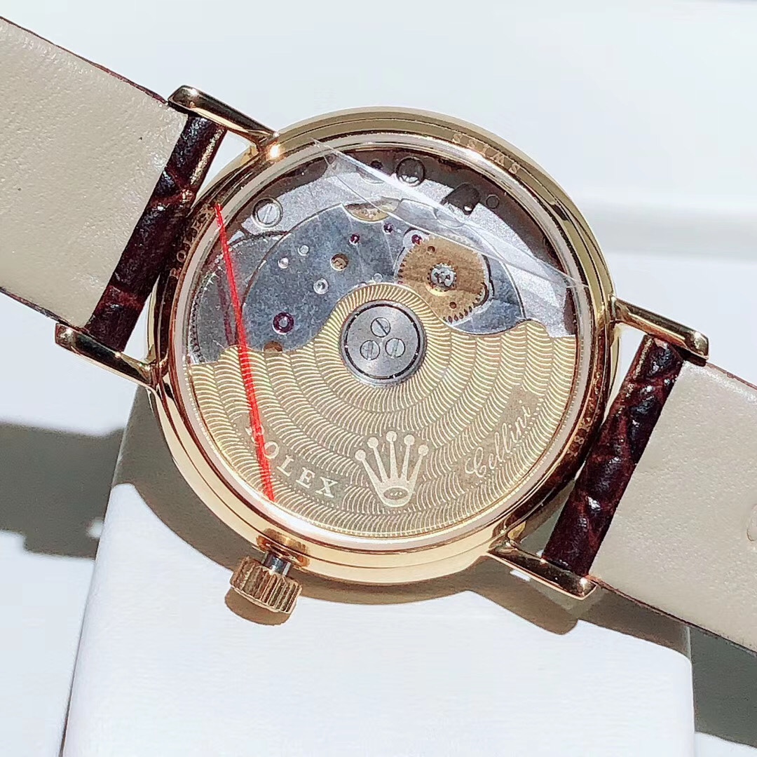 Rolex 高级腕表ROLEX 一见倾心 劳力士切利尼女款奢华版惊艳上市 表面镶嵌12颗施洛华世奇彩钻