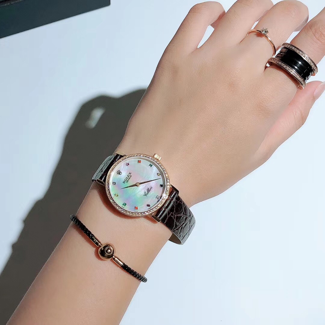 Rolex 高级腕表ROLEX 一见倾心 劳力士切利尼女款奢华版惊艳上市 表面镶嵌12颗施洛华世奇彩钻