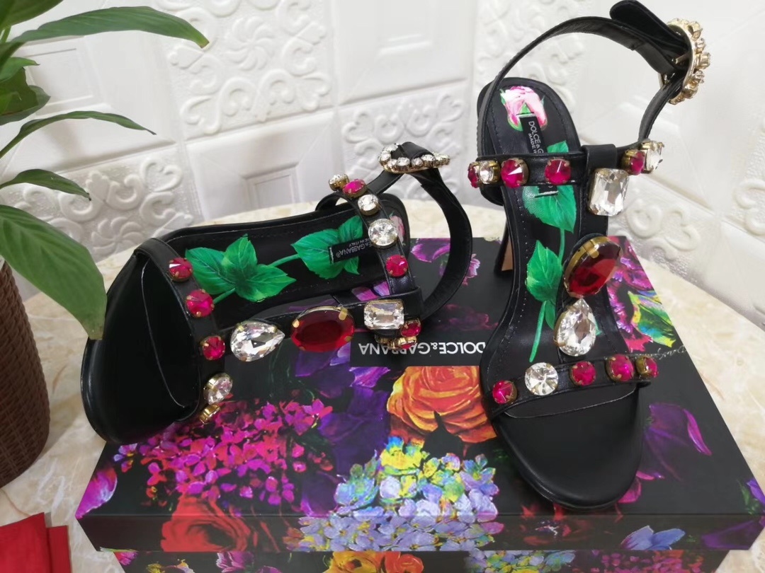 新款dg杜嘉班纳DOLCE&GABB