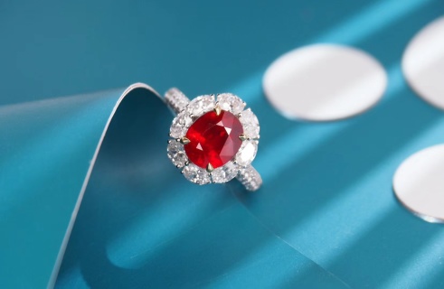 无烧红宝石戒指,主石4.02ct,GRS证书,鸽血红