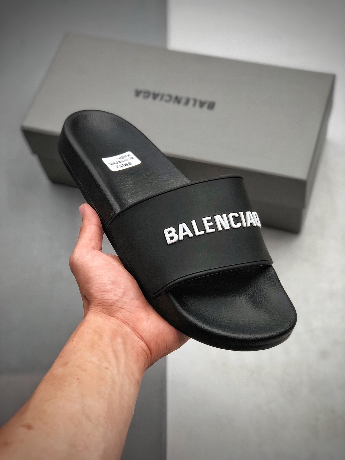 120  Balenciaga Logo Pool Slides 夏季时装周 2020ss新品