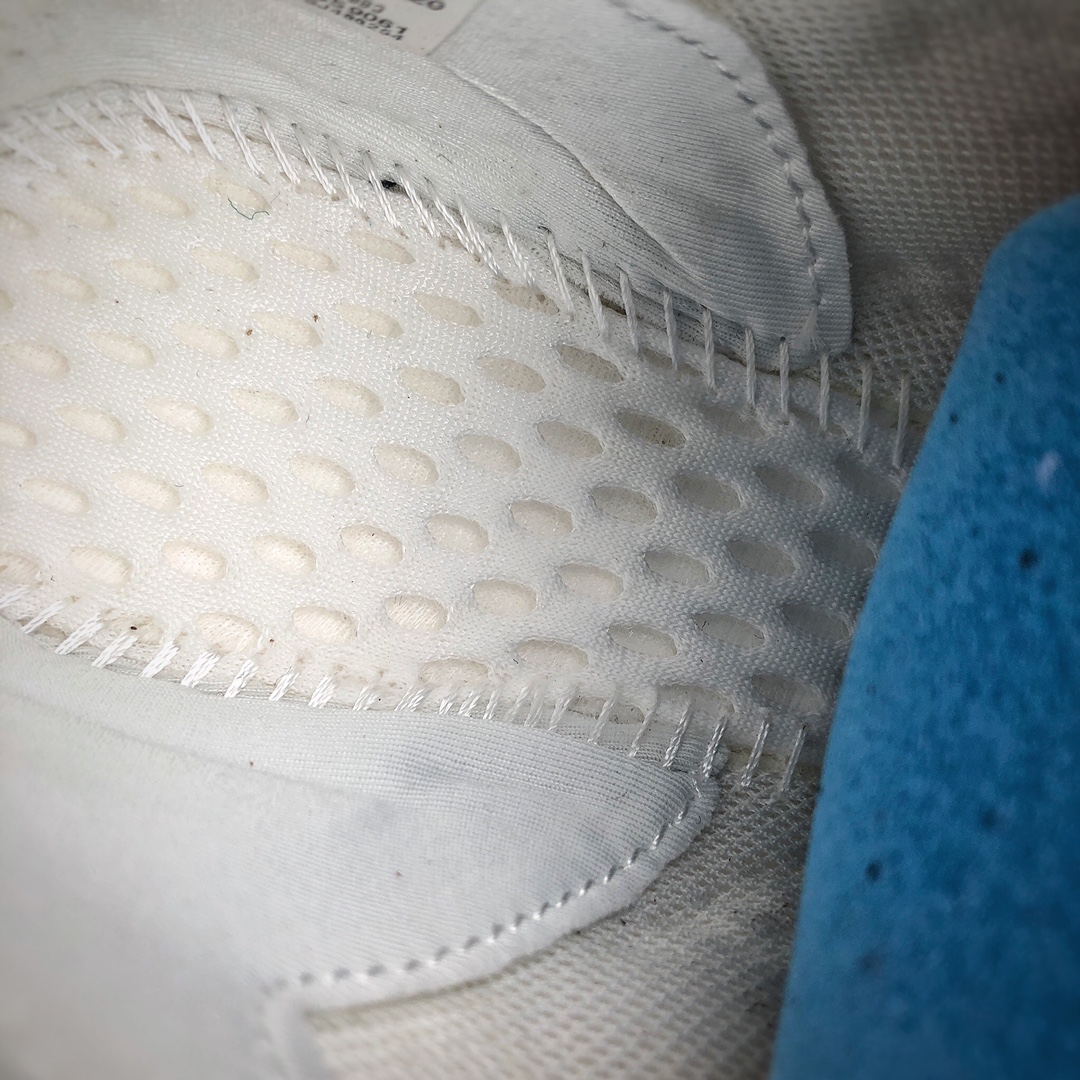 250  阿迪达斯 缓震跑鞋 白粉色 易烊千玺同款 Adidas Originals ZX 2K Boost 全新爆米花缓震休闲运动跑鞋FV8983