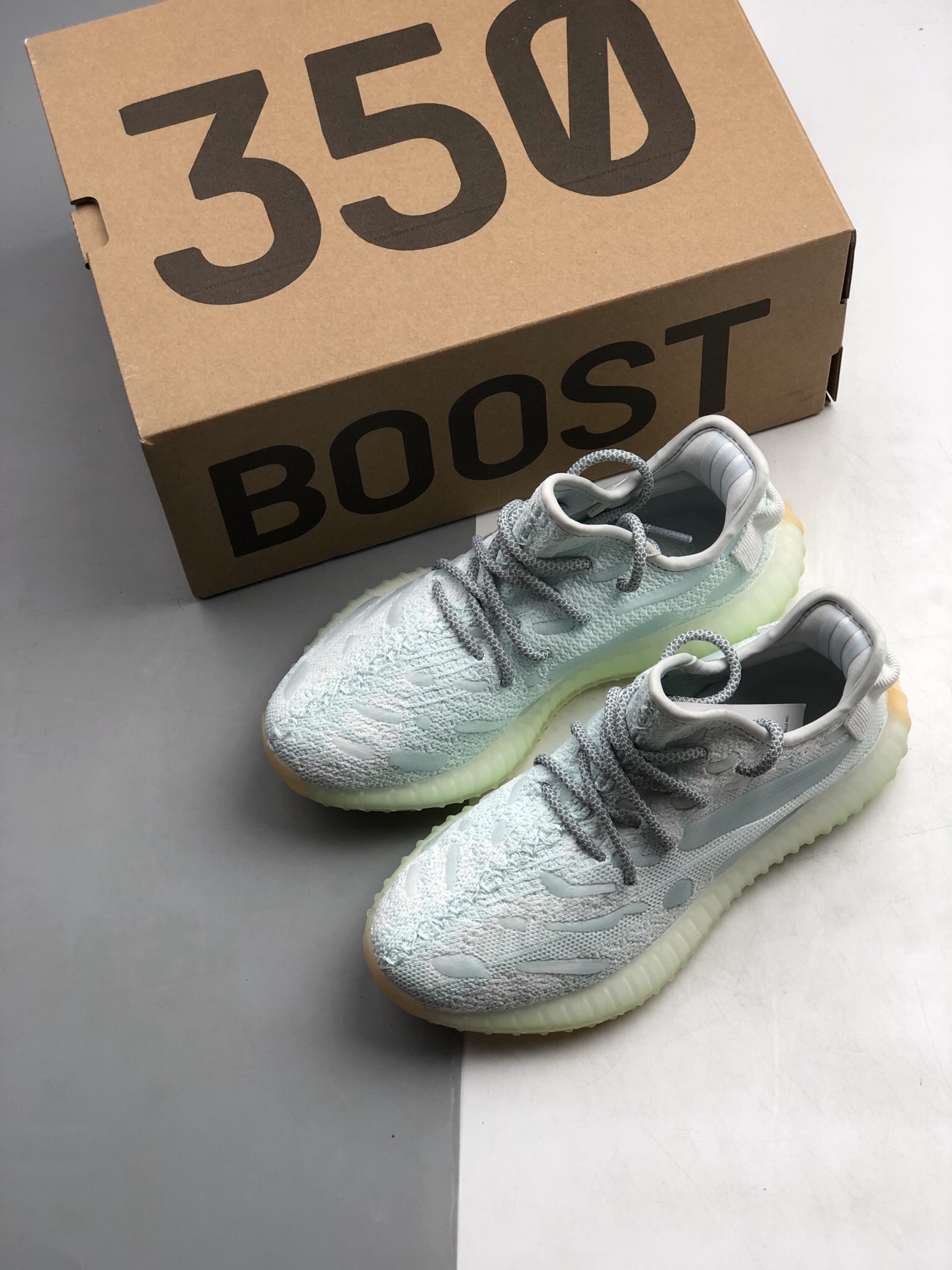 340  Adidas Yeezy 350 v3水滴夜光系列加入反光闪耀KPL J科技TPU+爆米花科技缓震跑鞋 FC9218