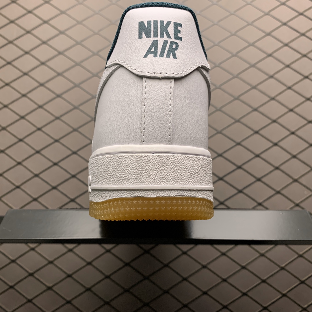 180 Nike Air Force 1 空军一号低帮运动休闲板鞋 AO8761-981