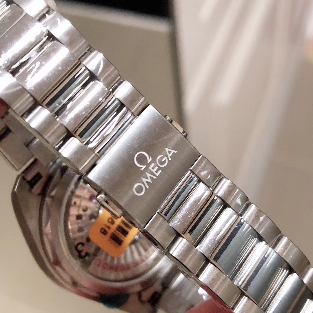 Omega 欧米茄海马系列女款6种表盘