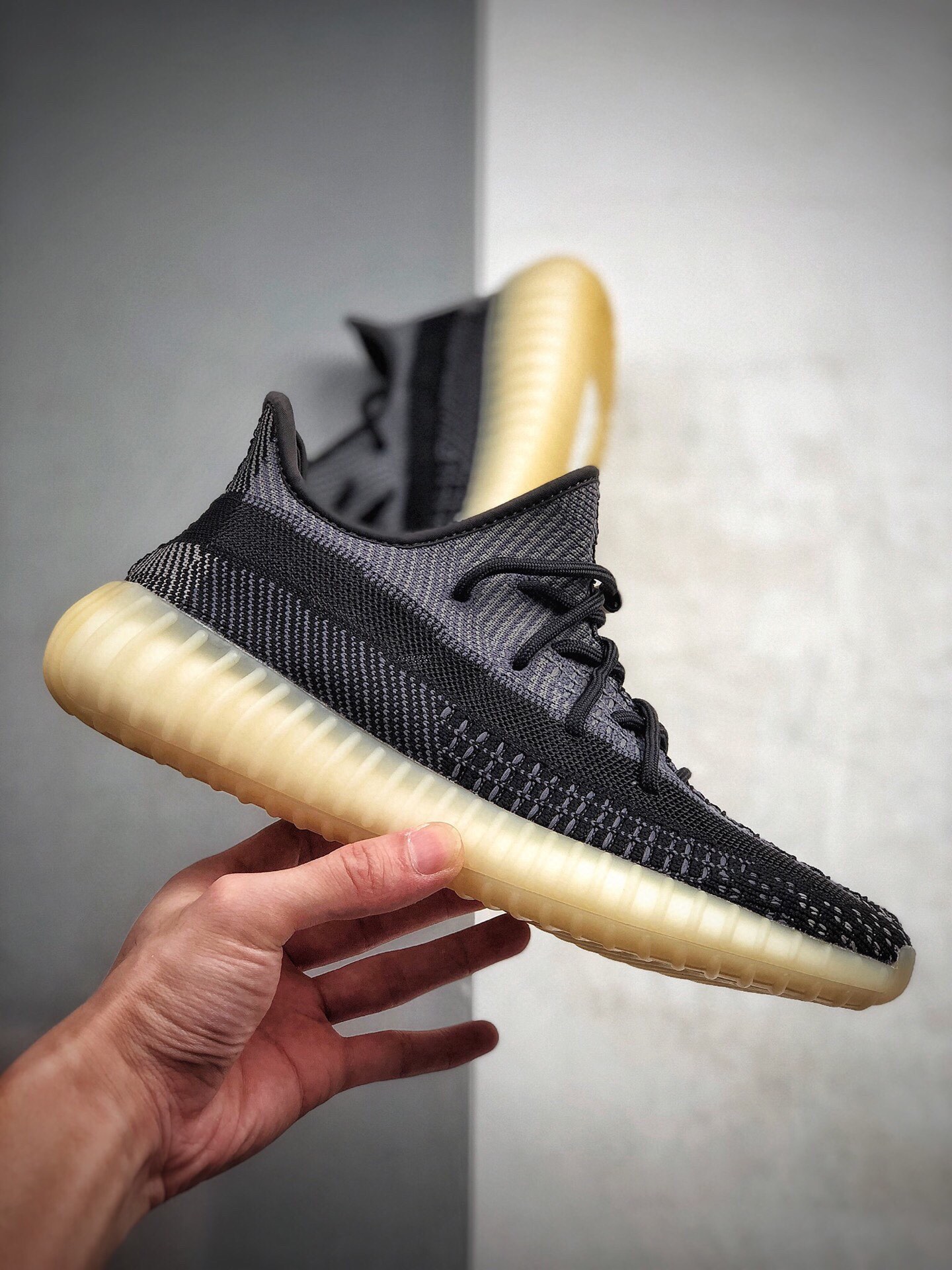 170  公司级 巴斯夫 YEEZY BOOST 350 V2 椰子 “黑芝麻”阿迪达斯 百搭轻便巴斯夫原厂大底运动慢跑鞋FZ5000