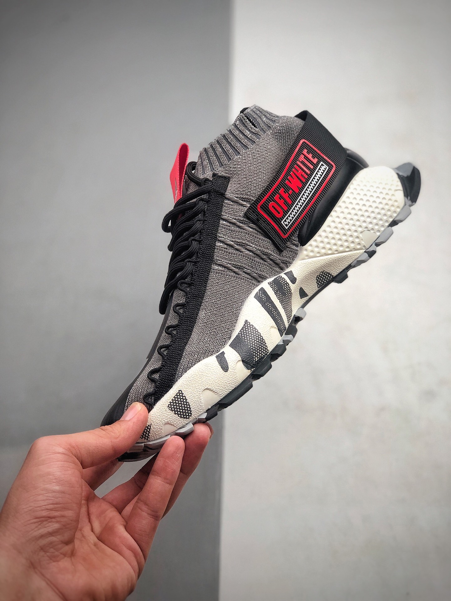 230 公司级阿迪达斯/ADIDAS OFF-VHITO CR/LW 高弹性飞织运动鞋男时尚韩版室外跑步鞋春夏季网面旅游鞋子 EF6606