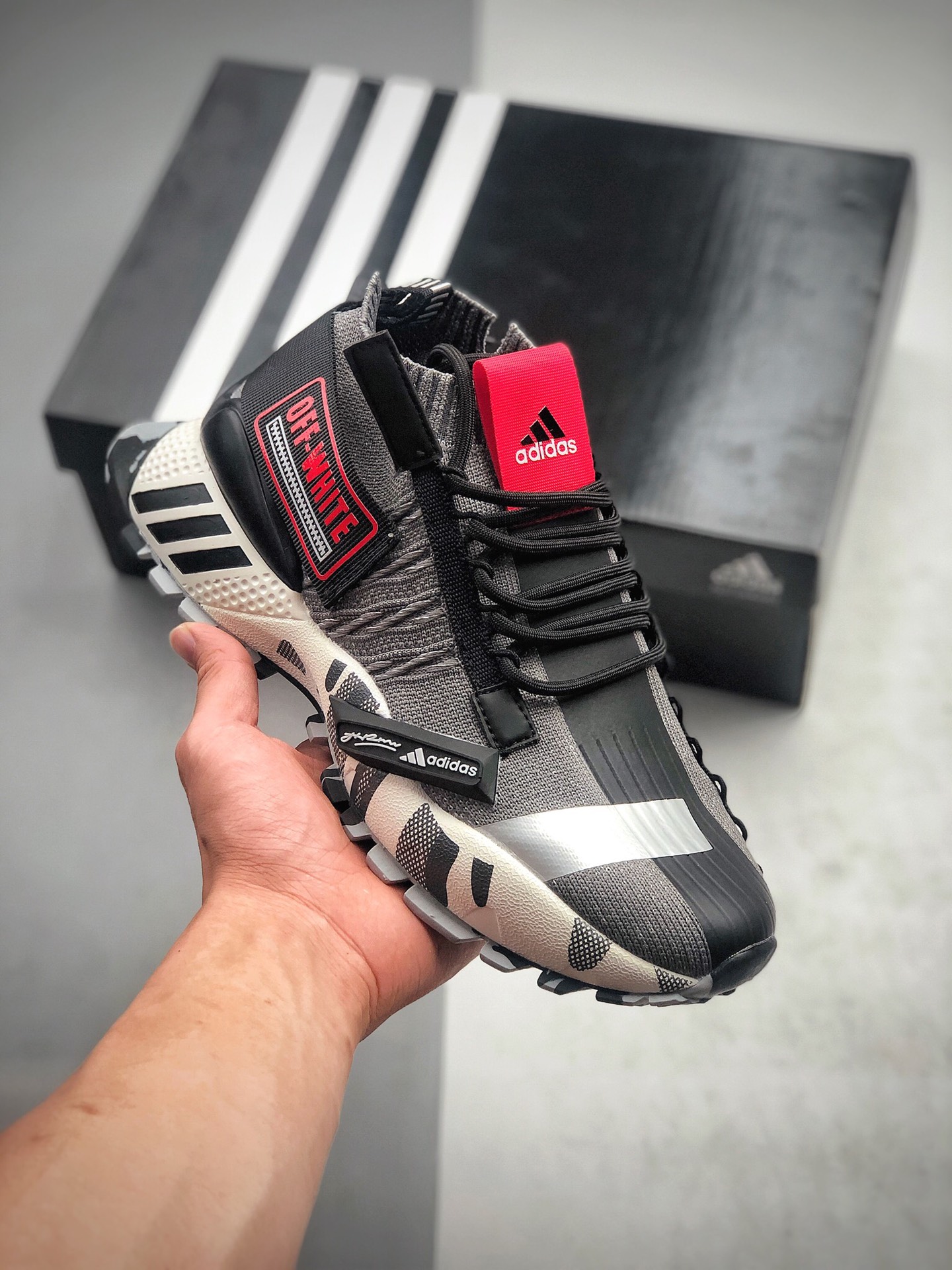 230 公司级阿迪达斯/ADIDAS OFF-VHITO CR/LW 高弹性飞织运动鞋男时尚韩版室外跑步鞋春夏季网面旅游鞋子 EF6606