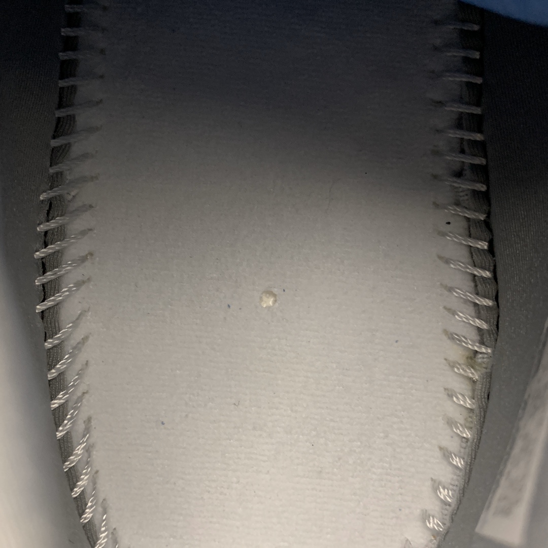 250 Adidas 阿迪达斯 X9000L4 Boost 爆米花中底跑鞋 FW8414