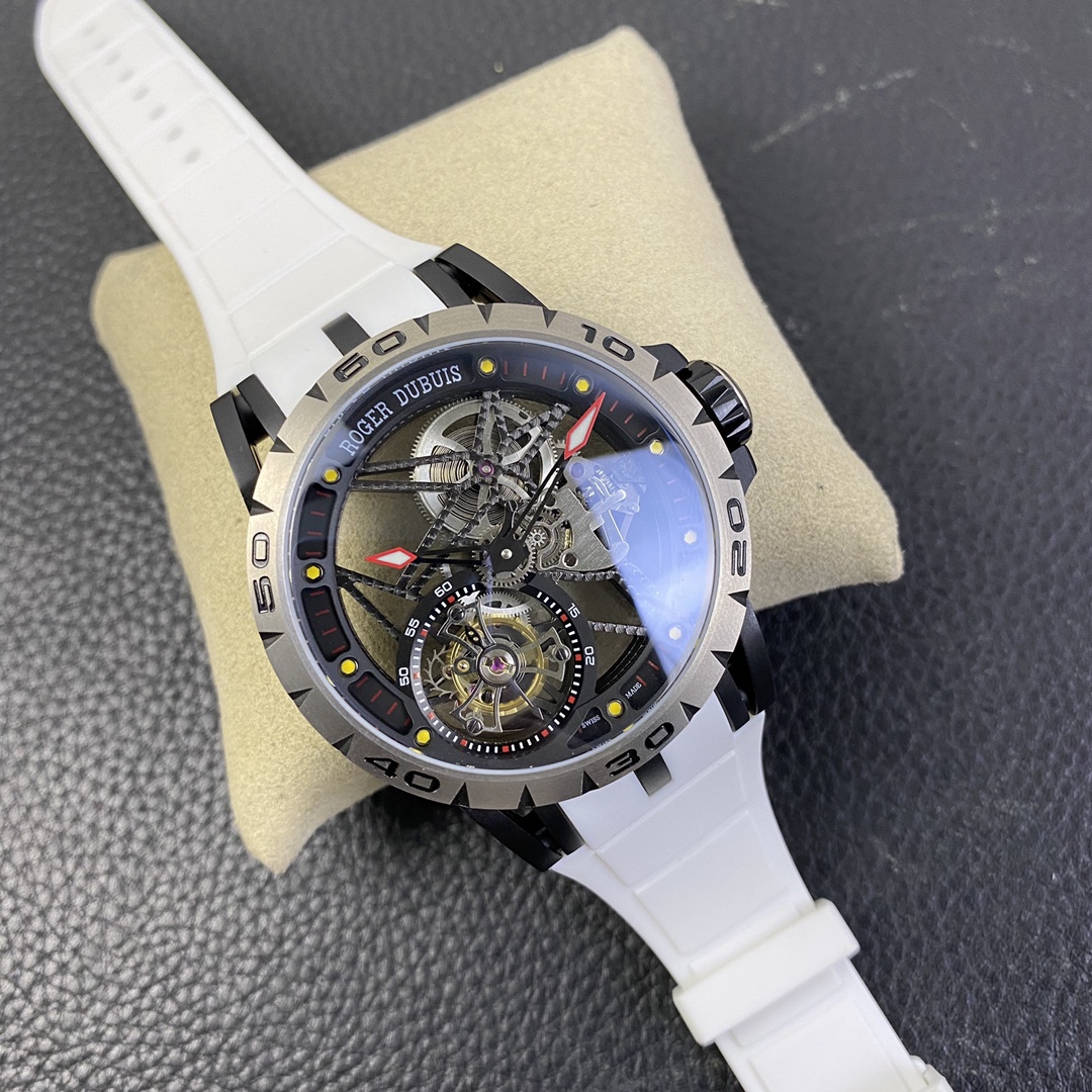[Roger Dubuis Watches]