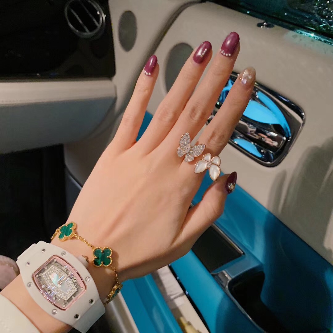 NO:102835,Vca high-version horse eye butterfly ring Platinum/rose gold, VcA ring, ring19860909Vca高版本马眼蝴蝶戒指 白金/玫金,VcA戒指,ring,Jewelry